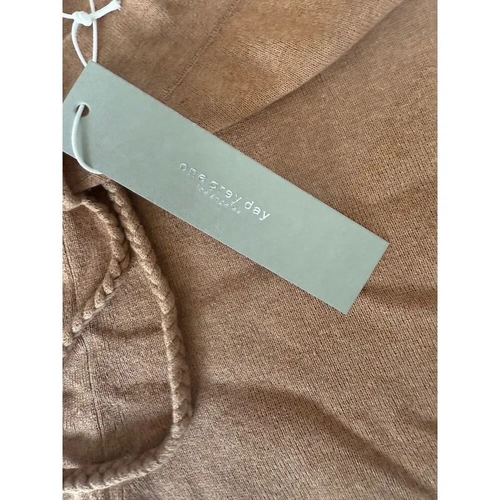 One Grey Day Women's Tan Cashmere Blend Knit Shorts Size XS